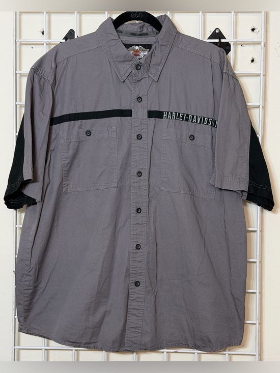 Harley-Davidson Other - Harley Davidson Button Up Shirt Men's XL Gray Short Sleeve Flaming Skull Back